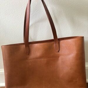 Madewell transport tote with zipper